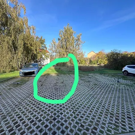 Schulze-delitzsch Fuer Bis Zu 6 Gaeste Appartamento